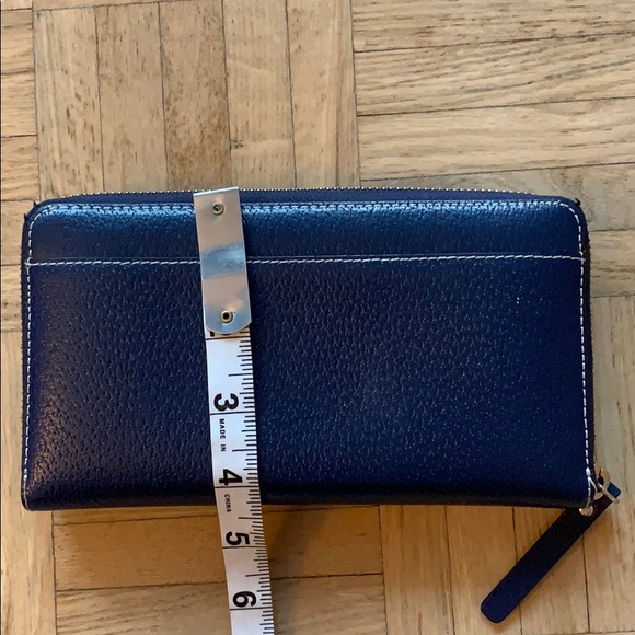 Kate Spade Wallet - Picture 4 of 7